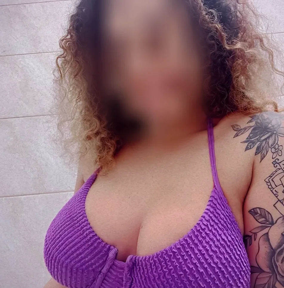 Fenna, 32