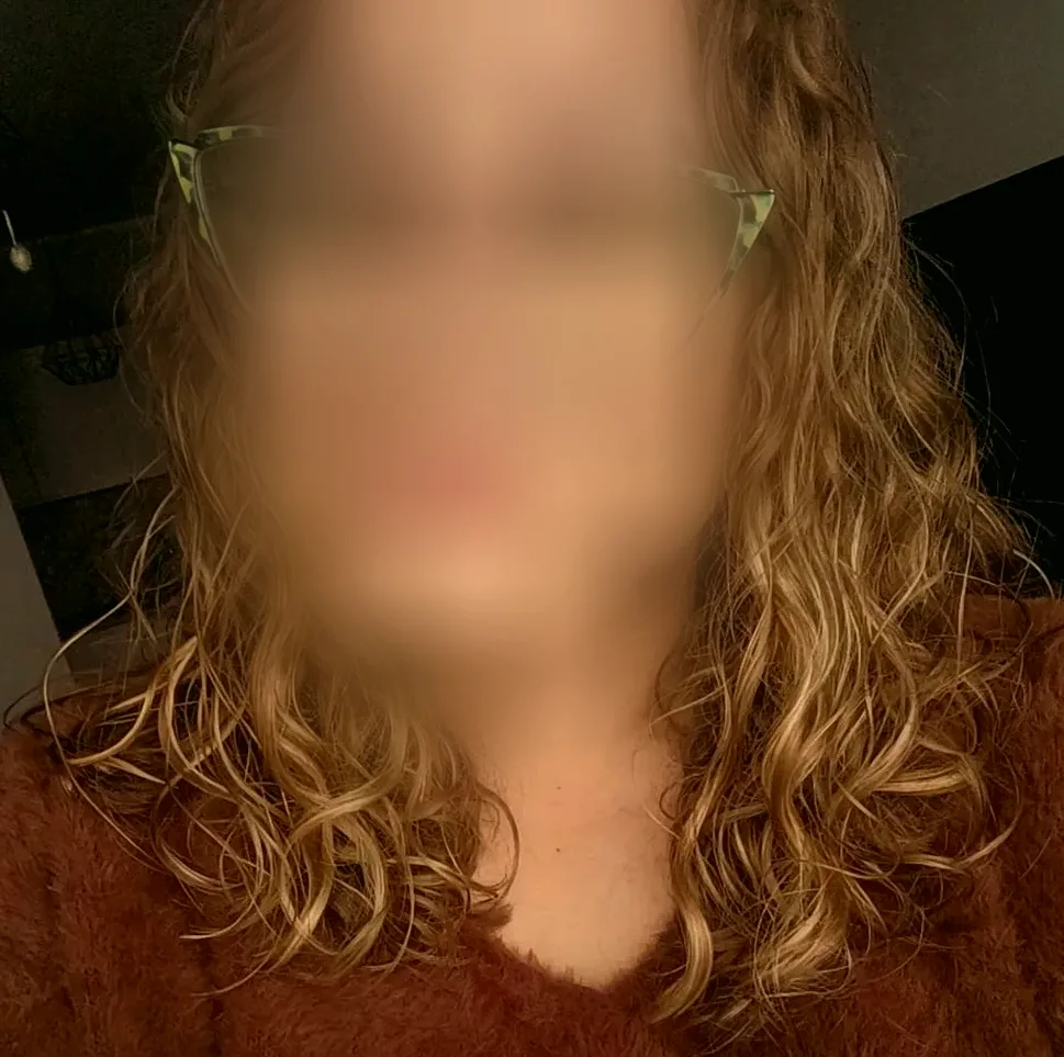 Merel, 29