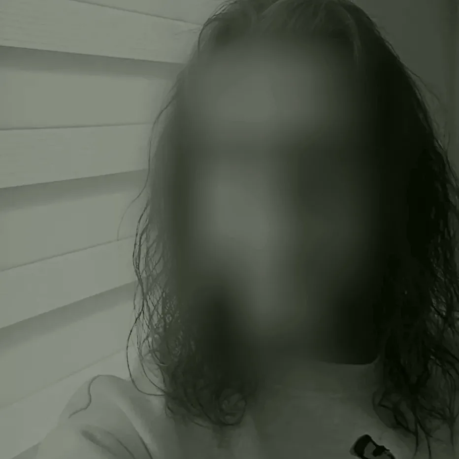 Sanae, 33